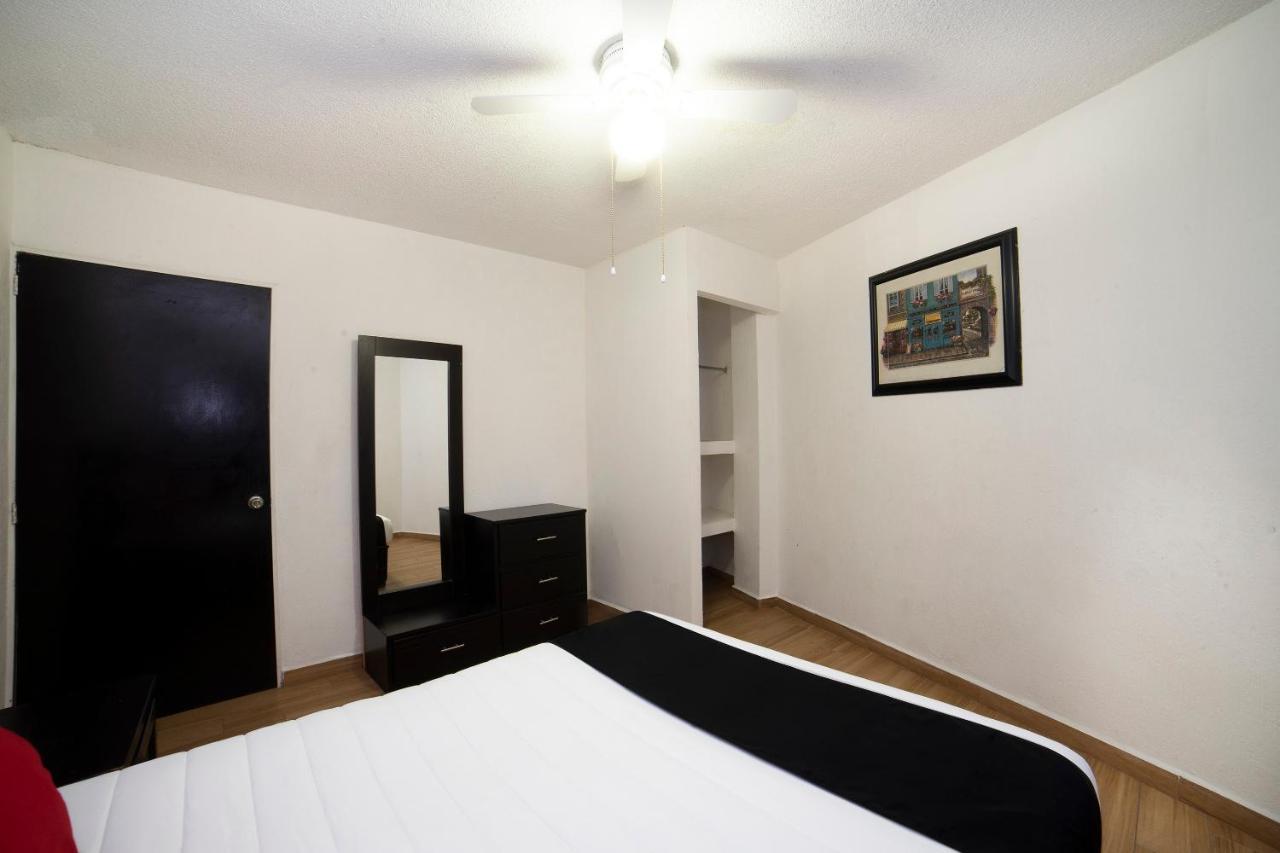 Amueblados San Isidro Hotel Леон Екстериор снимка